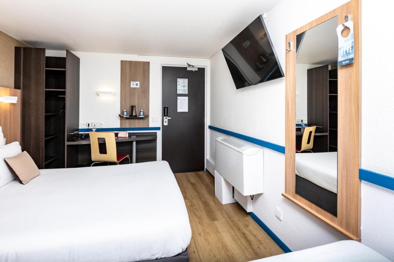 Kyriad Paris Ouest - Colombes Colombes  Exterior photo